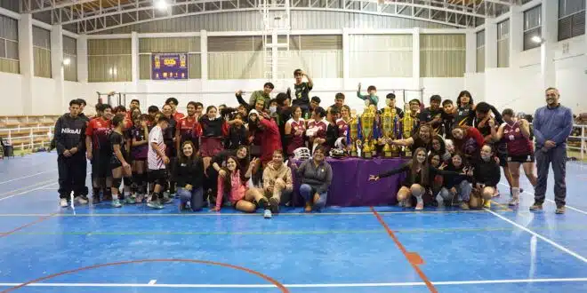 Fotos: Con apoyo de SQM San Pedro de Atacama vivió una Fiesta Deportiva en Torneo de Vóleibol