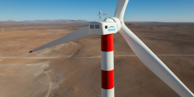 Informe de BCG advierte: sin redes eléctricas modernas, no habrá energías limpias